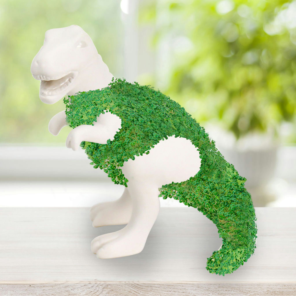 Chia-Saurus Rex: Dieser Dino bekommt eine grüne Frisur
