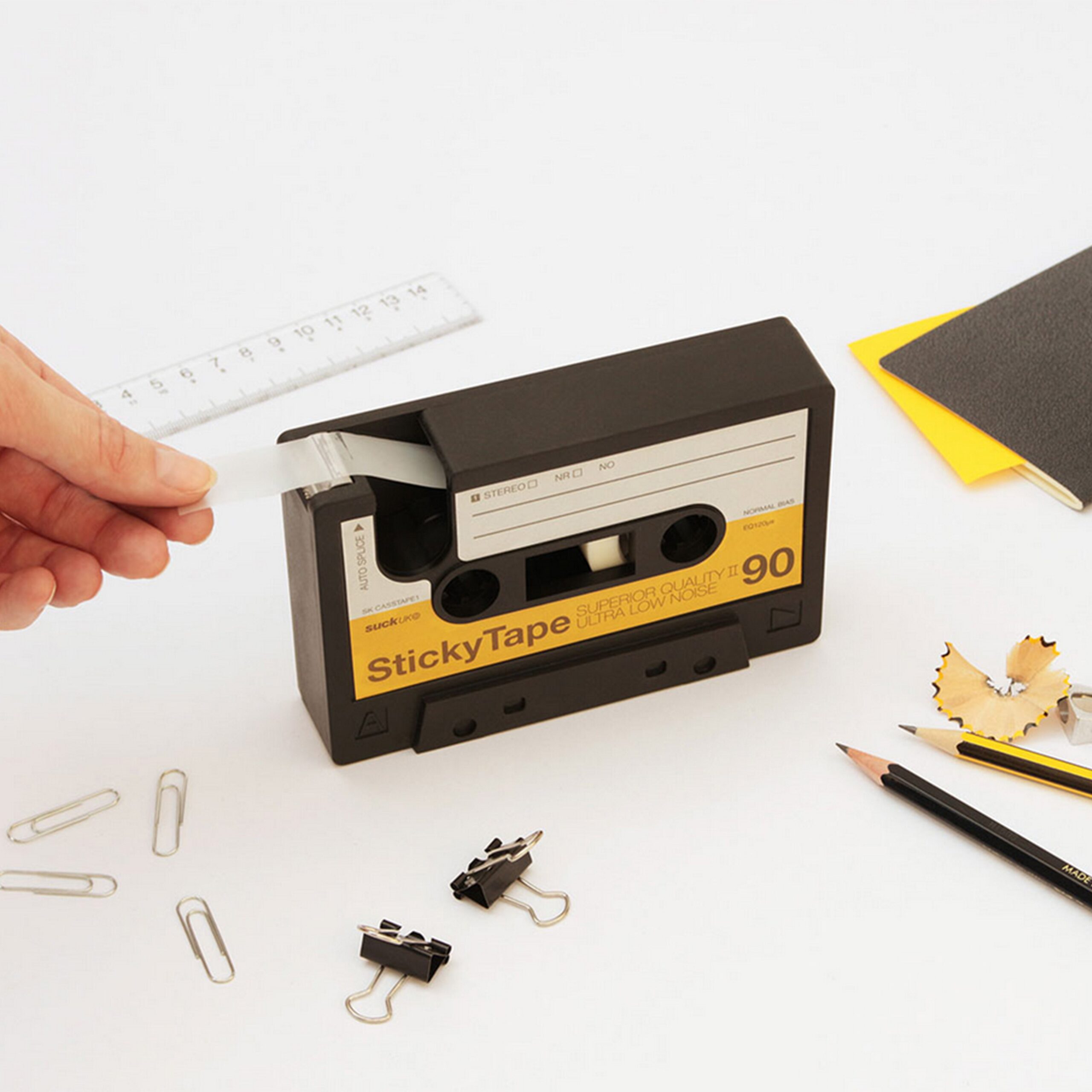 Kassetten-Klebebandabroller: Dieses Tape klebt statt zu spielen